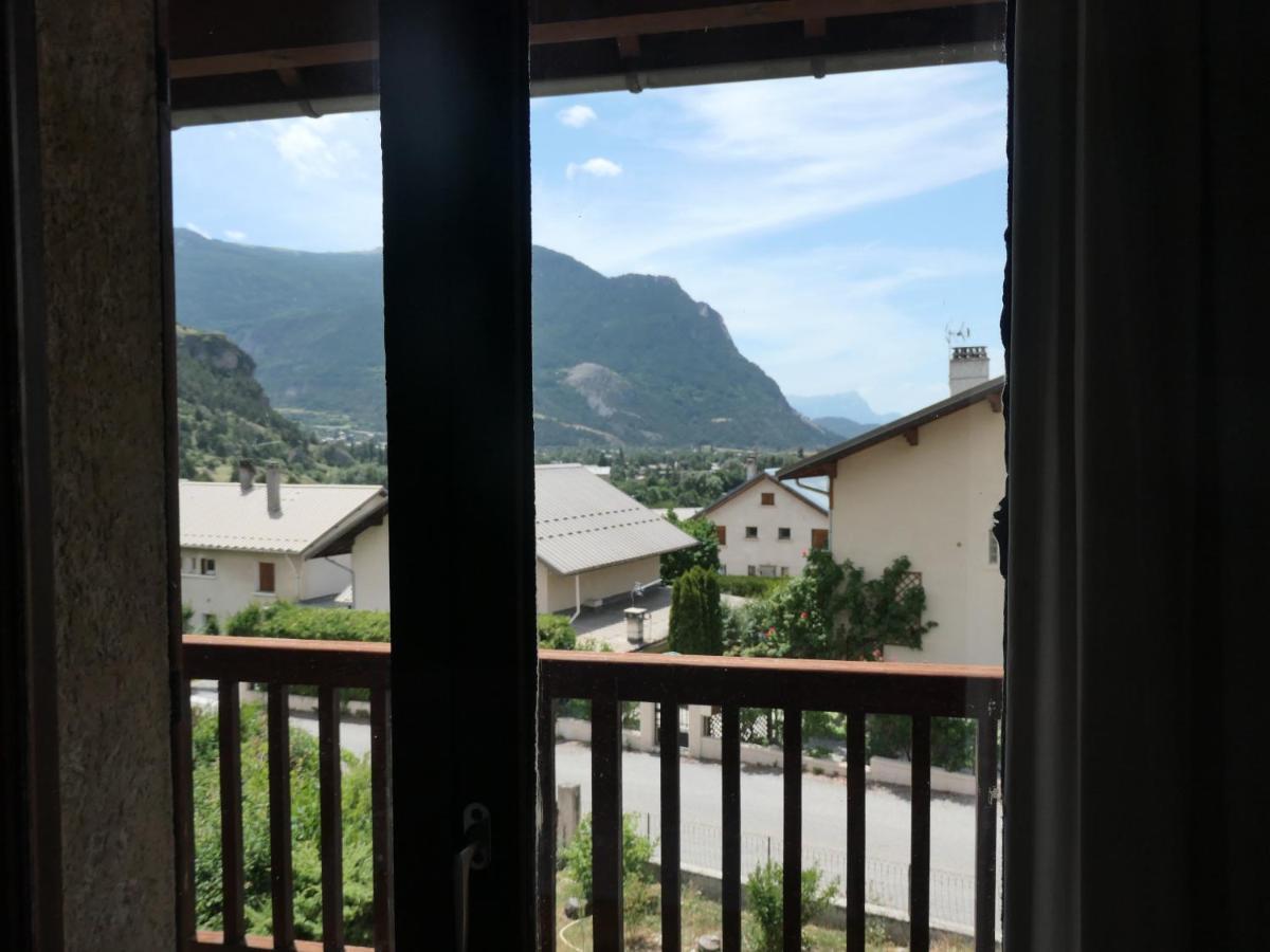 Ferienwohnung Le Ginkgo - Mont Dauphin Eygliers Exterior foto